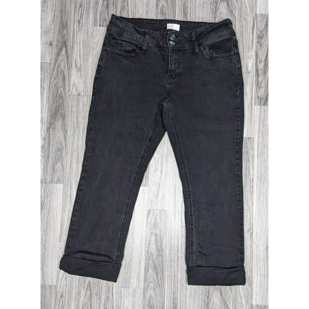 SO Juniors Size 13 Pockets Cuffed Black Denim Cropped Jeans